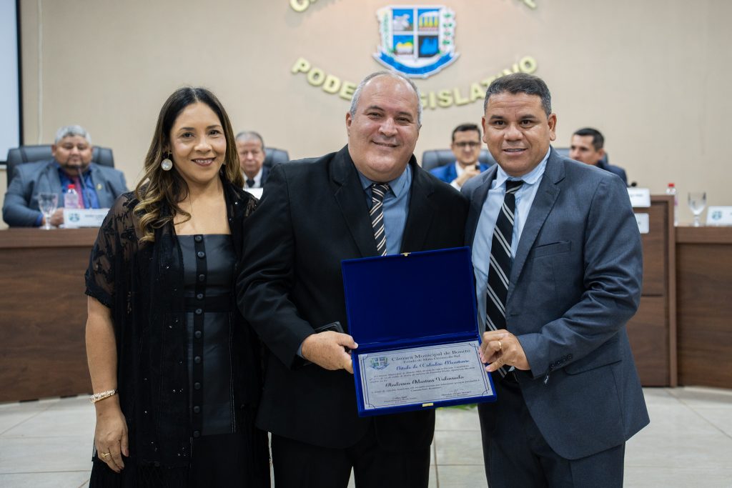Câmara de Bonito realiza Sessão Solene de entrega do Título de Cidadão Bonitense e Honorífico
