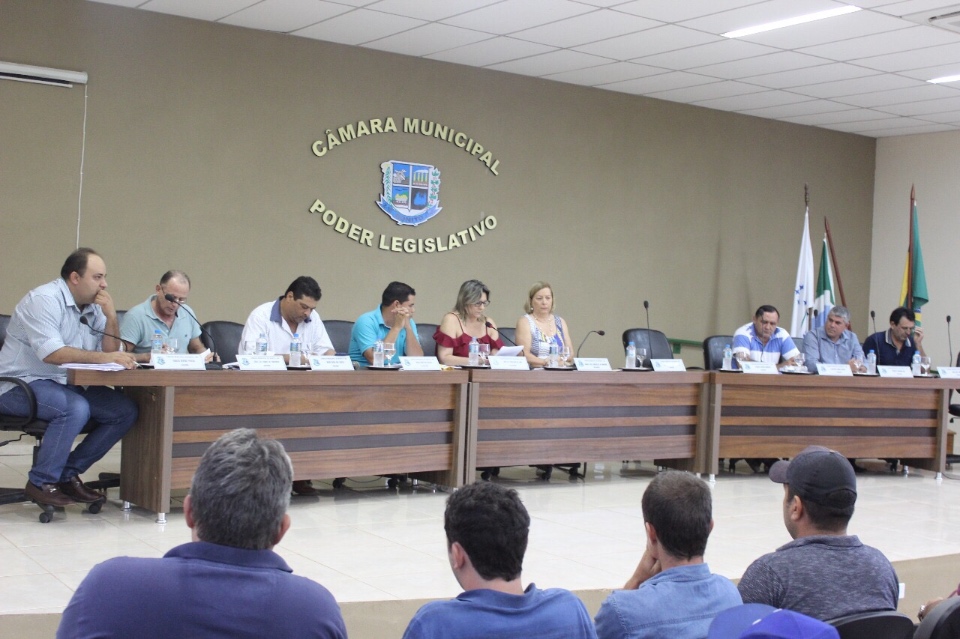 Câmara Municipal realiza última Sessão Extraordinária no ano de 2017