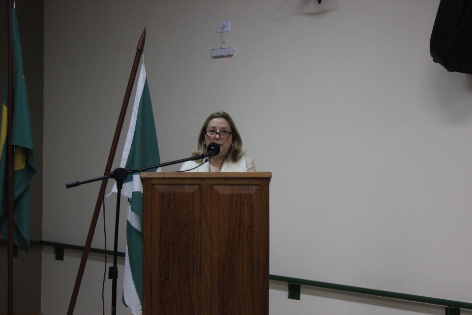 Câmara Municipal entrega título de Cidadão Bonitense