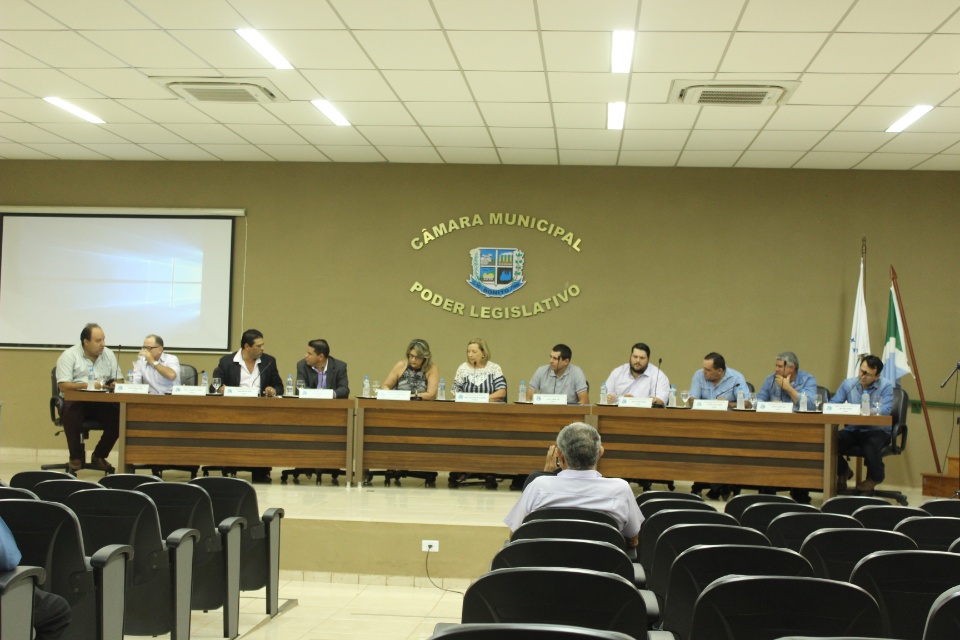 Aprovada por unanimidade a LDO