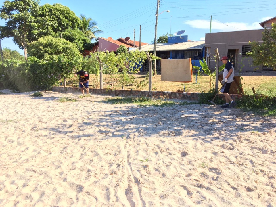 Vereador faz Ação de limpeza com moradores em Bonito