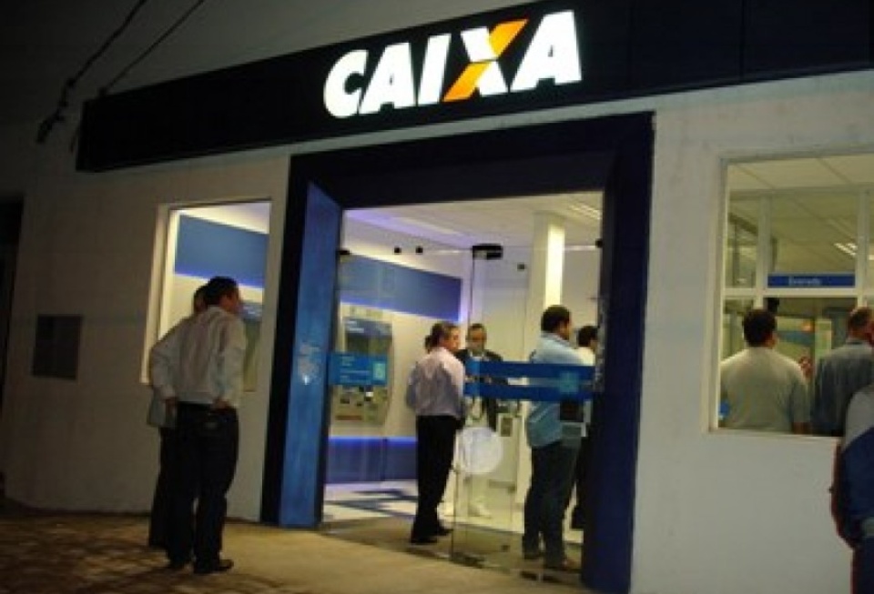 Vereadores solicitam instalação de mais caixas eletrônicos