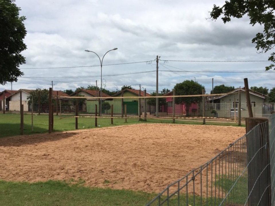 Vereadores solicitam que antiga iluminação do CMU seja aproveitada em bairros do município