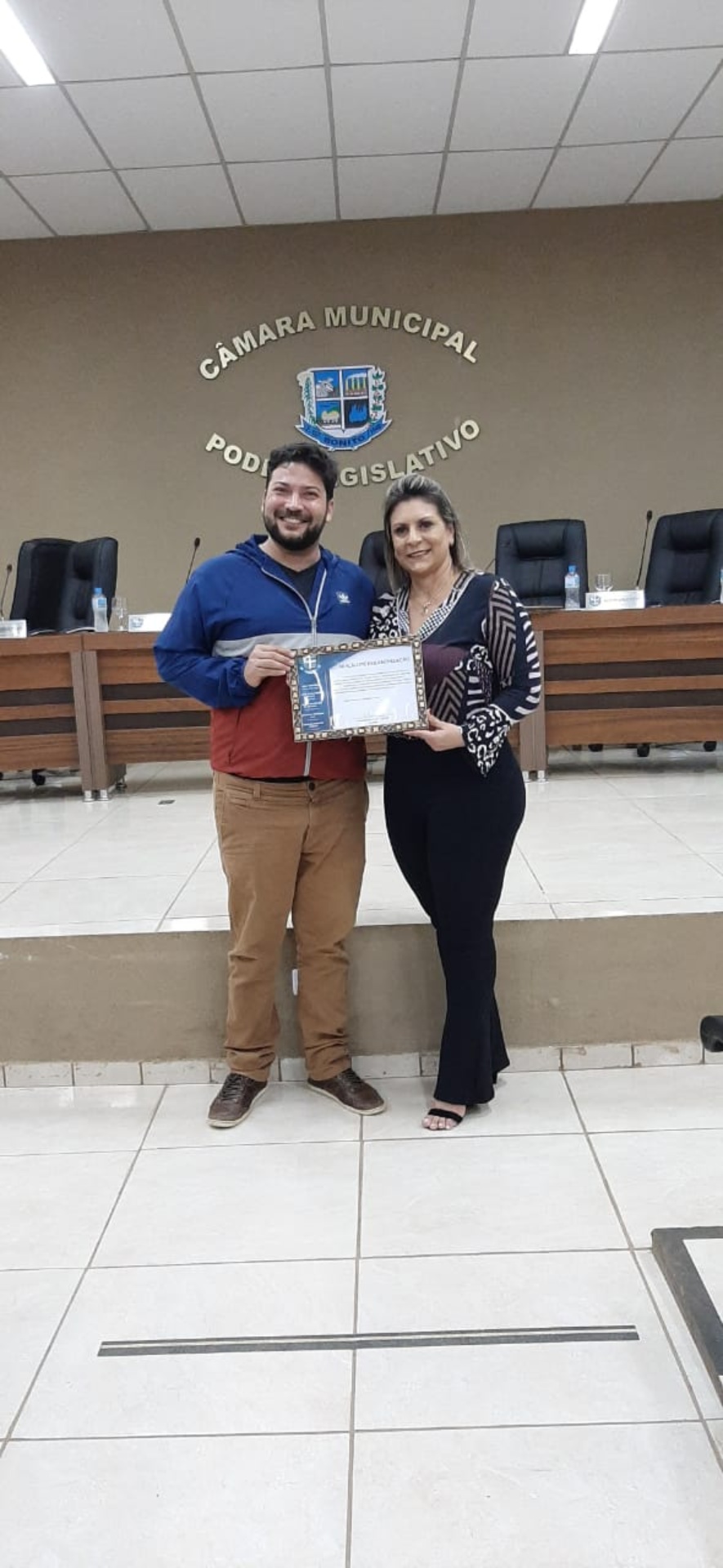Legislativo Municipal entrega Moção à Bonitenses que se destacaram