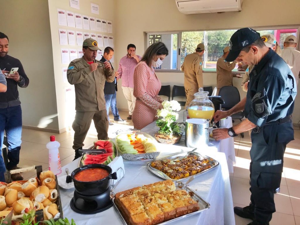 Vereadores participam de solenidade em alusão ao DIA DO BOMBEIRO MILITAR.