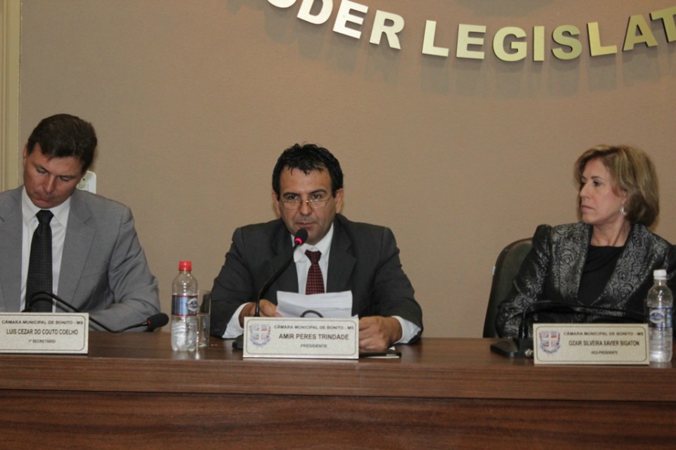 Sessão Solene Marca Início do Ano Legislativo de 2015