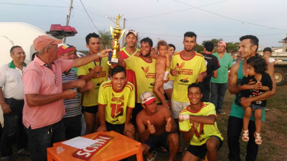 Secretaria de Esportes realiza Torneio de Reis em Águas do Miranda Secretaria de Esportes realiza Torneio de Reis em Águas do Miranda