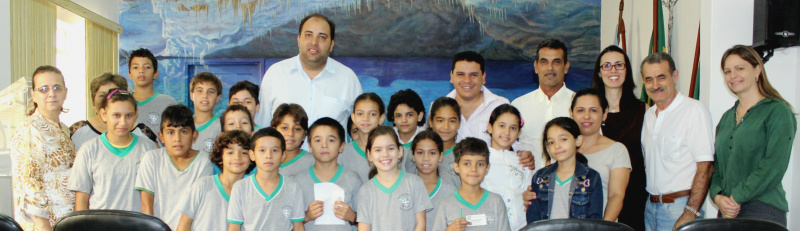 Alunos visitam Câmara Municipal