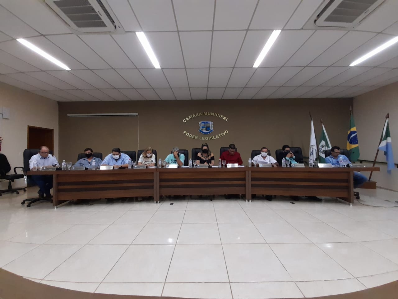 Sessão Ordinária desta segunda-feira (19)