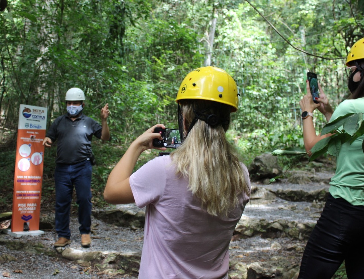 Gruta do Lago Azul reabre para o público seguindo todos os protocolos de biossegurança.
