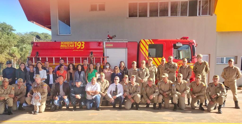 Vereadores participam de solenidade em alusão ao DIA DO BOMBEIRO MILITAR.