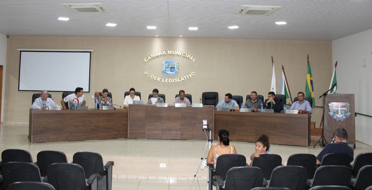 Confira como transcorreu a Sessão Extraordinária desta segunda-feira, 05 de Dezembro de 2022. Confira como transcorreu a Sessão Extraordinária desta segunda-feira, 05 de Dezembro de 2022.