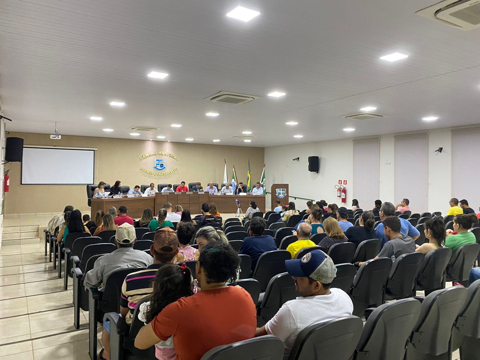 Confira como transcorreu a Sessão Ordinária do dia 06 de março de 2023.