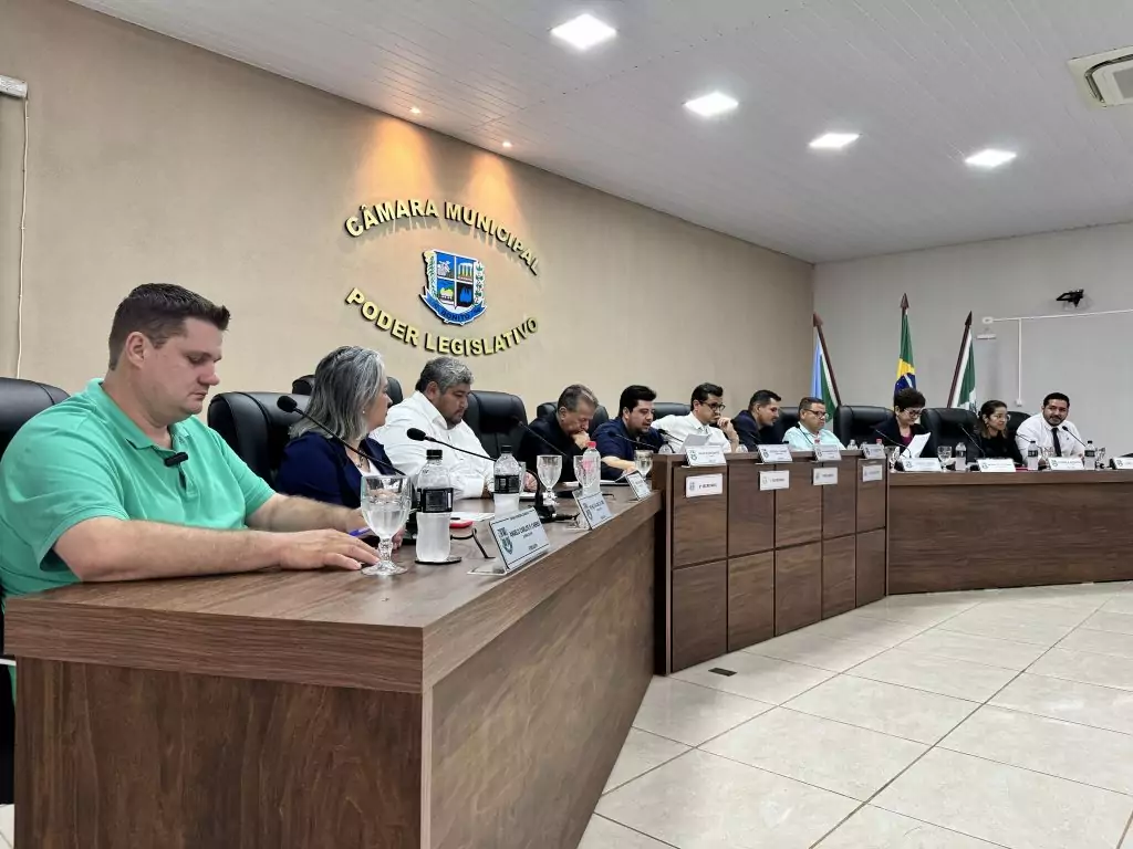 Confira o resumo da 14ª Sessão Ordinária realizada no dia 5 de maio de 2025 na Câmara Municipal.