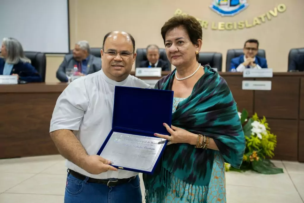 Câmara de Bonito realiza Sessão Solene de entrega do Título de Cidadão Bonitense e Honorífico