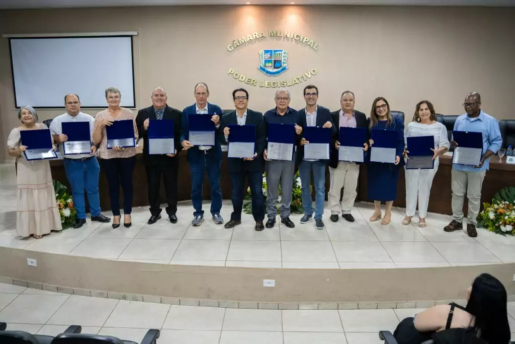 Câmara de Bonito realiza Sessão Solene de entrega do Título de Cidadão Bonitense e Honorífico